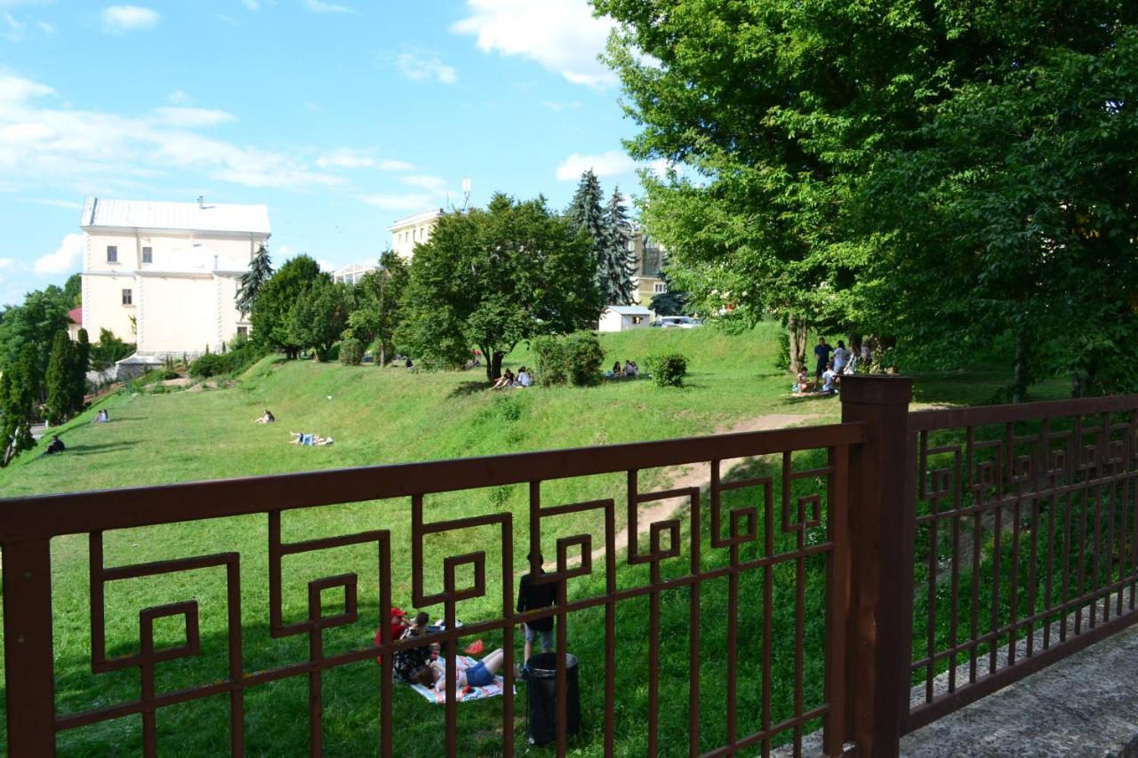 Art Apartment Тернопил Екстериор снимка