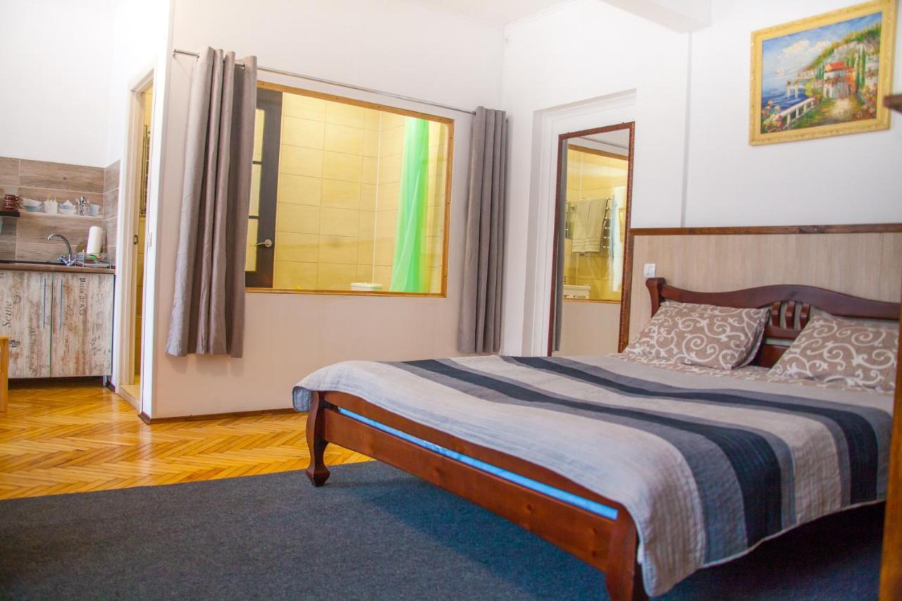 Art Apartment Тернопил Екстериор снимка